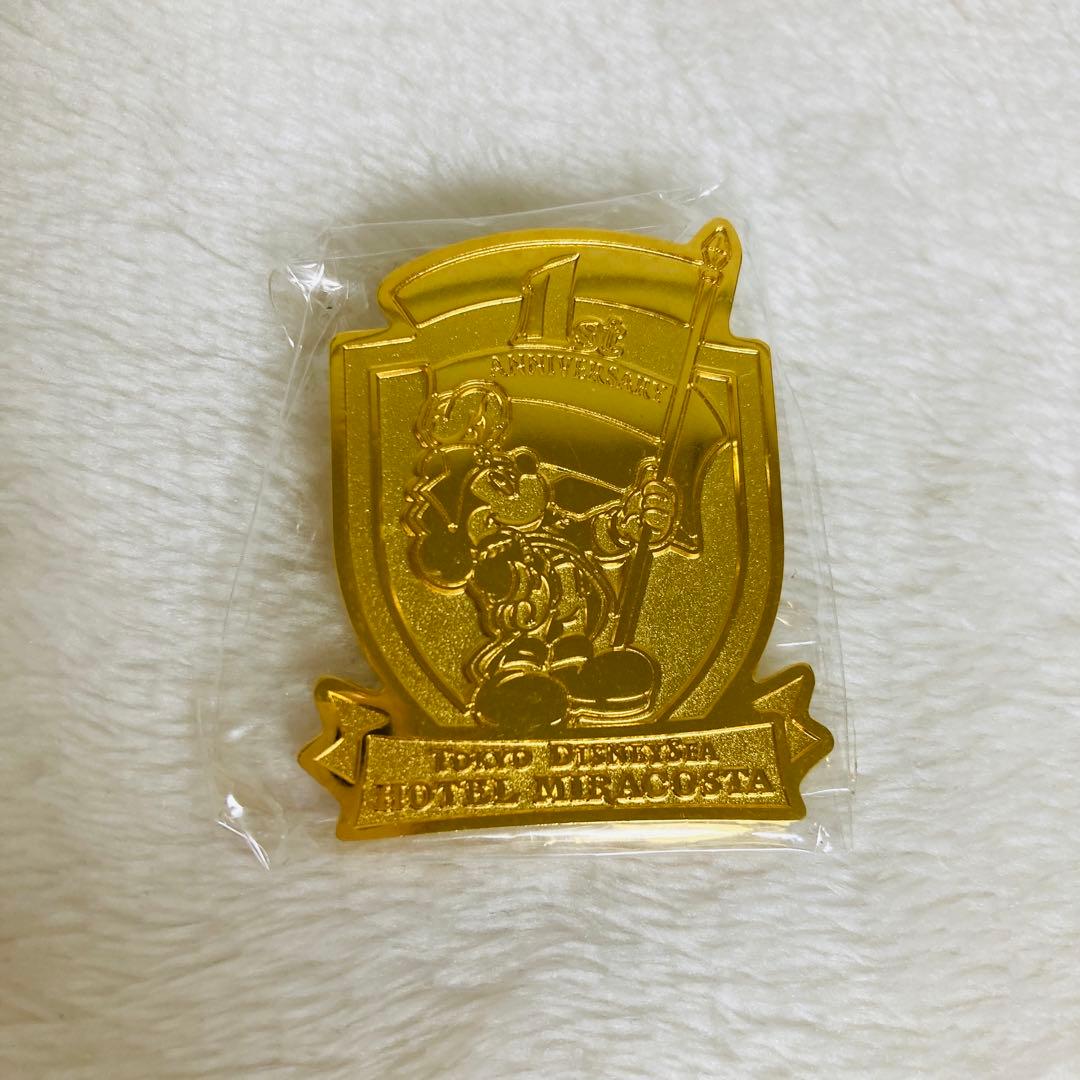 【非売品】TDSホテルミラコスタ1st anniversary 1周年記念バッジ