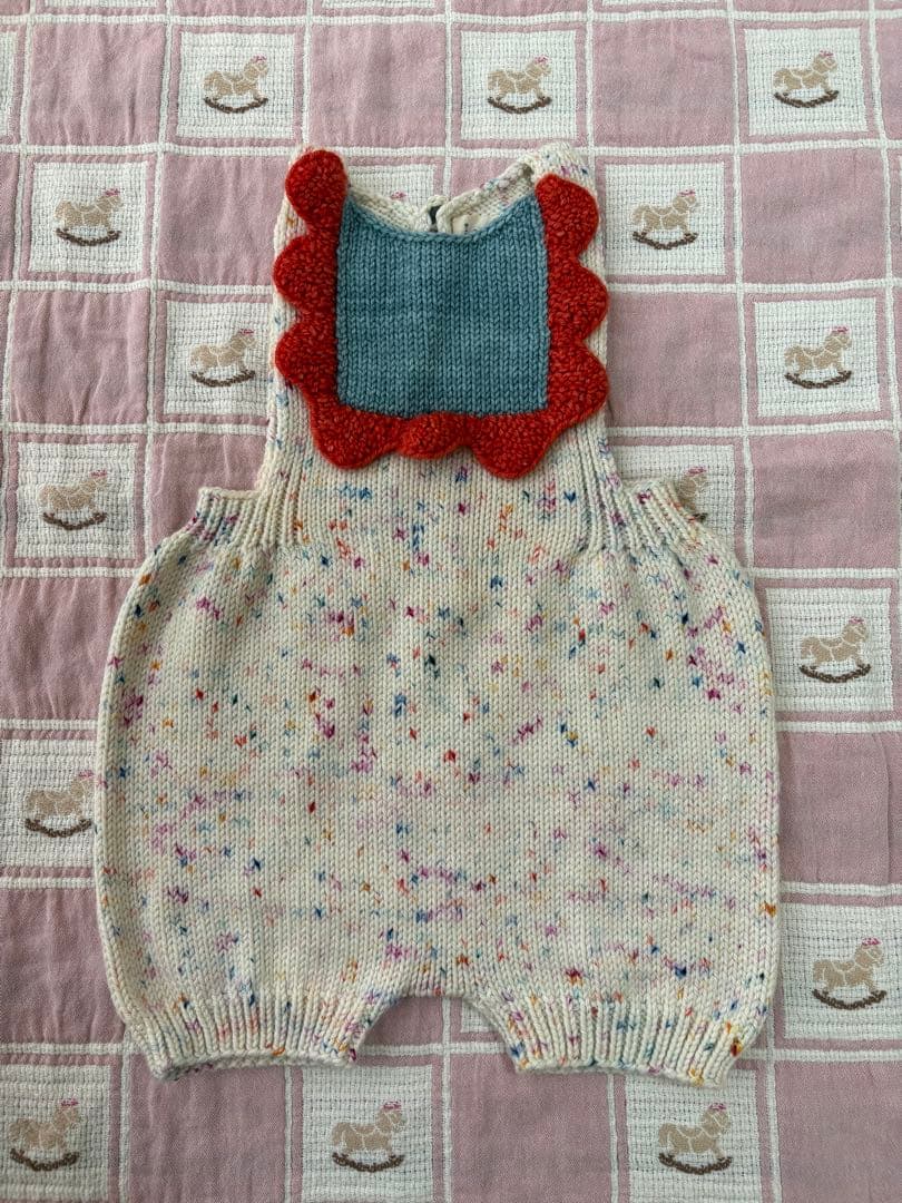 ロンパース・カバーオール Misha&Puff Baby Scallop Bib Romper 6-12m 楽天市場】カバーオール ベビー 通販 ロンパース フード付き ボア