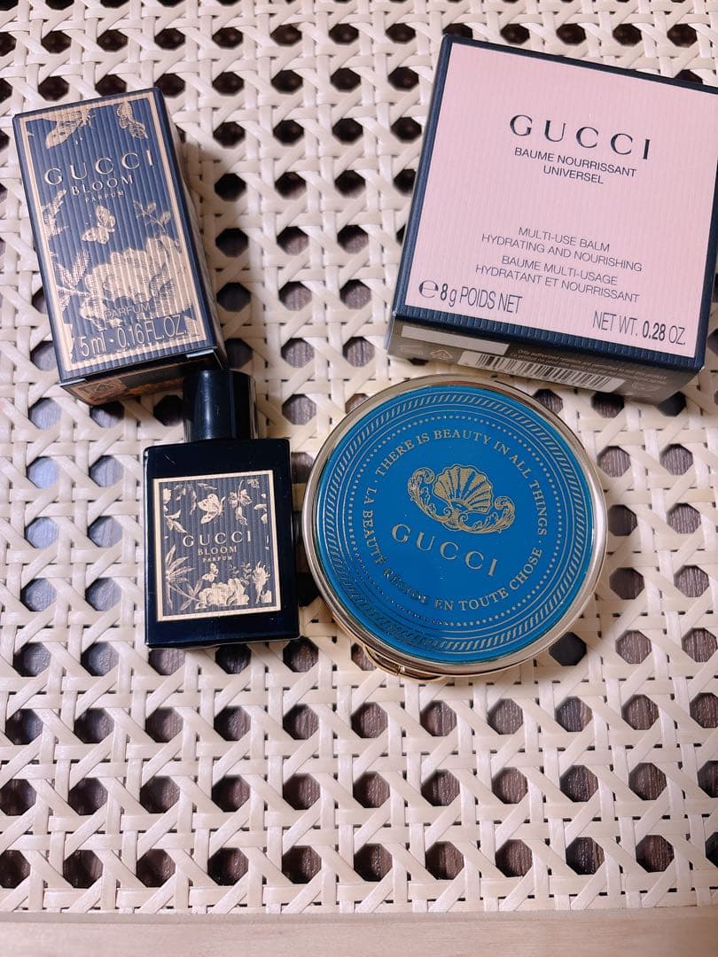 グッチ　バームクーヘンヌリサンユニヴェルセル　ブルームパルファム