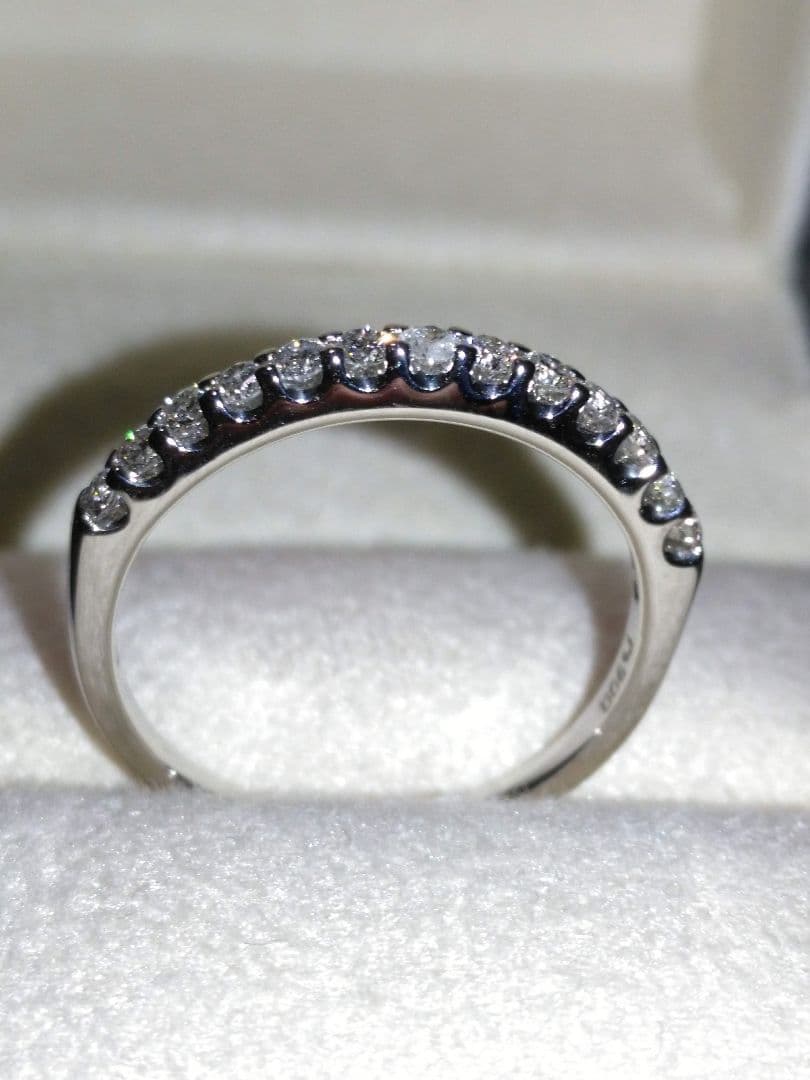 ヴァンドーム青山 ダイヤモンド ハーフエタニティ プラチナ リング