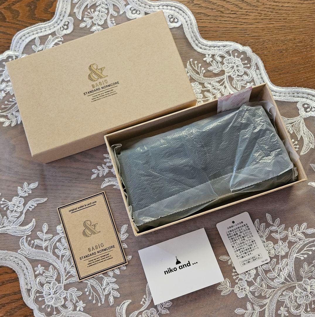 ともちゃん☆様専用niko and ニコアンド レザーウォレット 牛革 長財布