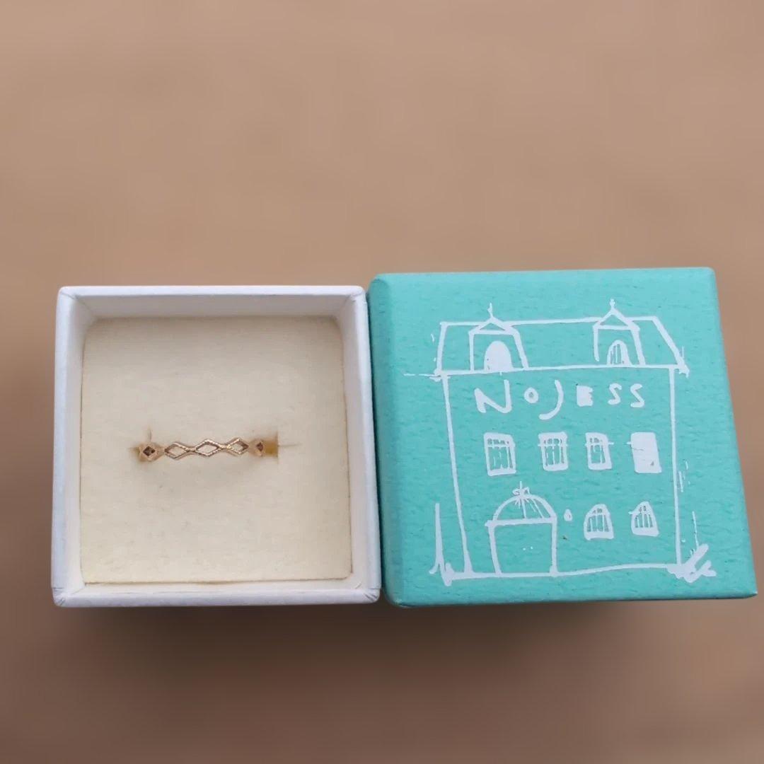 (美品) NOJESS k10 ひし形ピンキーリング