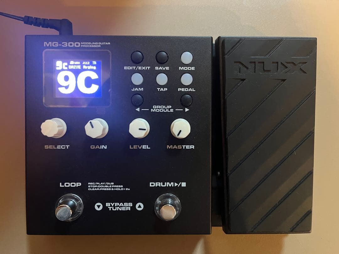 NUX MG-300 付属品完備+おまけ付き NUX MG-300 付属品完備+おまけ付き