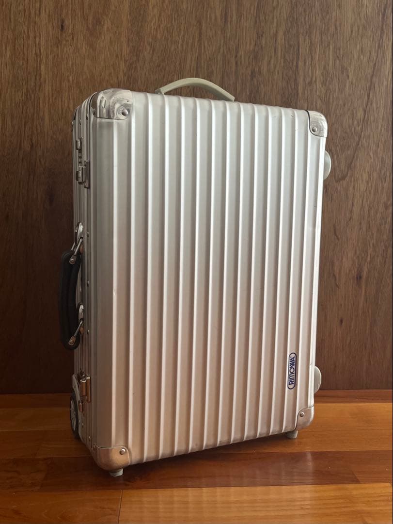 KAZOO　リモワ　rimowa クラシックフライト　青ロゴ　2輪　35L RIMOWA リモワ クラシックフライト 青ロゴ 35L 2輪 機内持ち込み可能