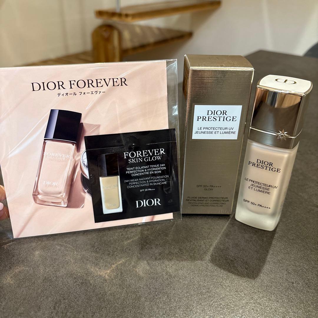 Dior プレステージ ホワイト ル プロテクターUV ルミエール シアーグロウ