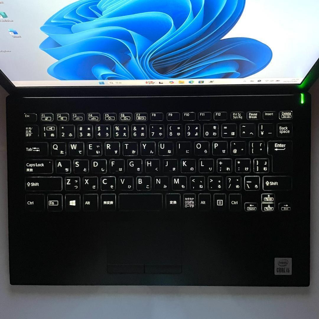 ☆美品☆ バッテリー良好 2020年製 軽量モデル 第10世代 VAIO NN0