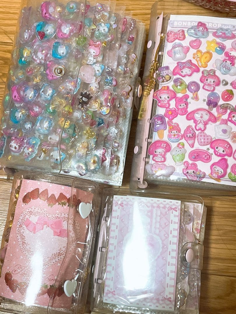 シール帳 完成品 4冊セット ボンボンドロップシール 本日分、完売いたしました！ 次回入荷分は、またインスタにてお知らせ