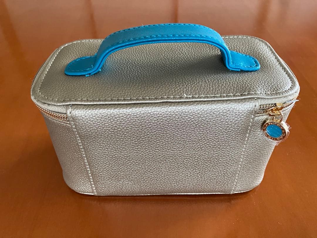 エミレーツ航空 ファーストクラス アメニティポーチ M1091007078