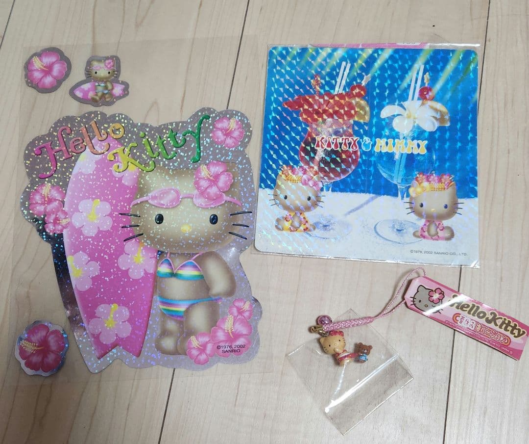 日焼けキティ　ストラップ