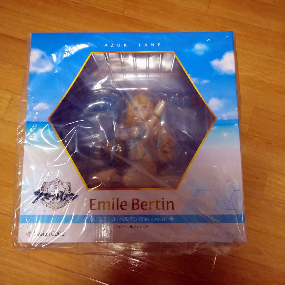 エミール・ベルタン　水着スキン　1/4　フィギュア　デザインココ　アズールレーン