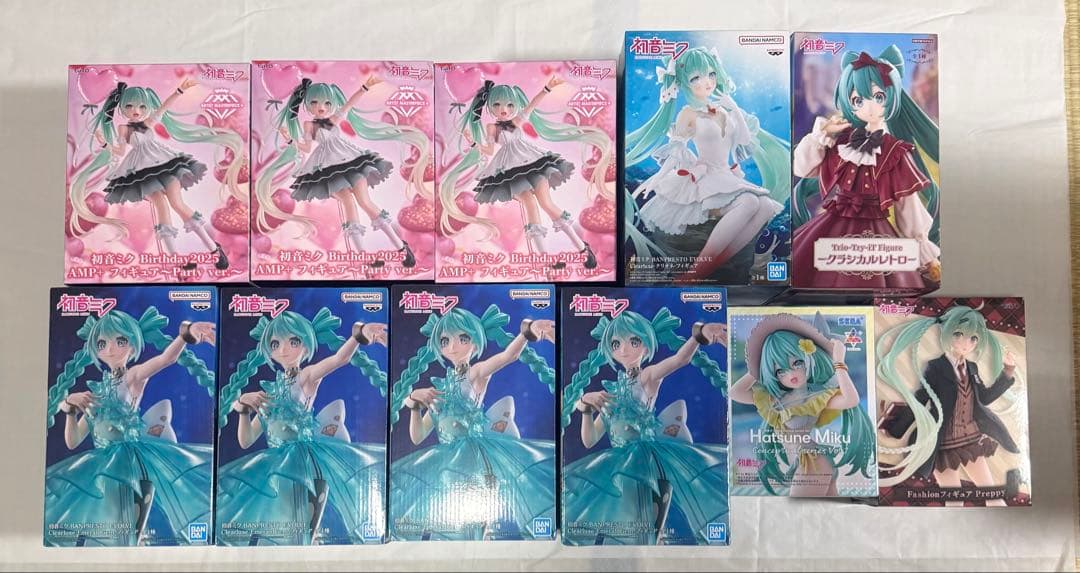 初音ミク　１０体 雪ミク スカイタウン 10th Anniversary Ver. 1/7スケールフィギュア