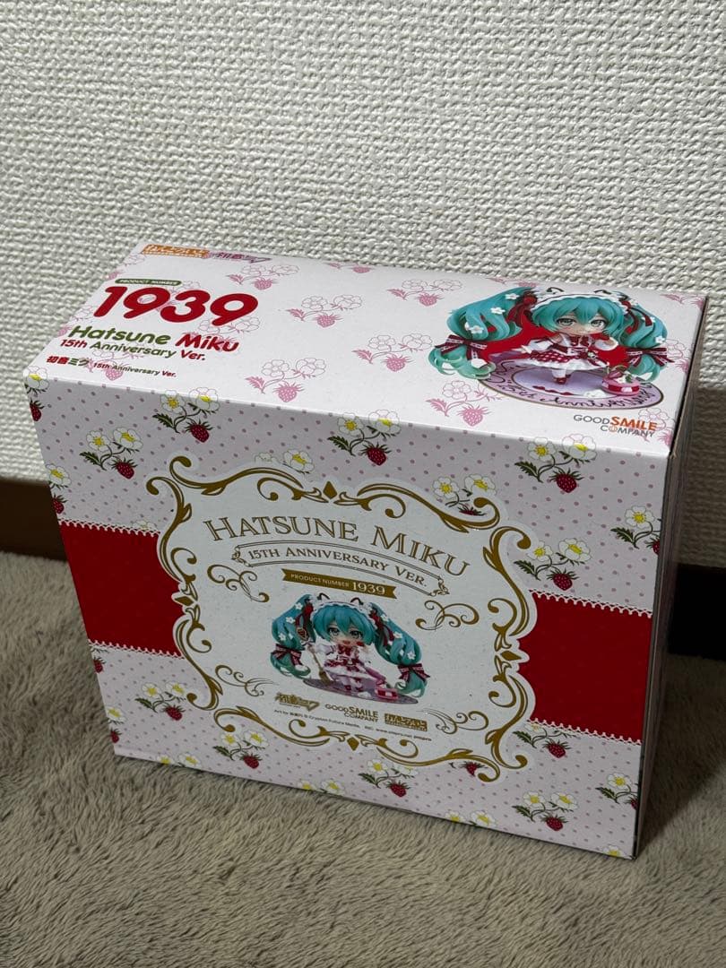 ねんどろいど 初音ミク 15th Anniversary Ver. 1939 スマイルフェス先行販売】「ねんどろいど 初音ミク 15th Anniversary