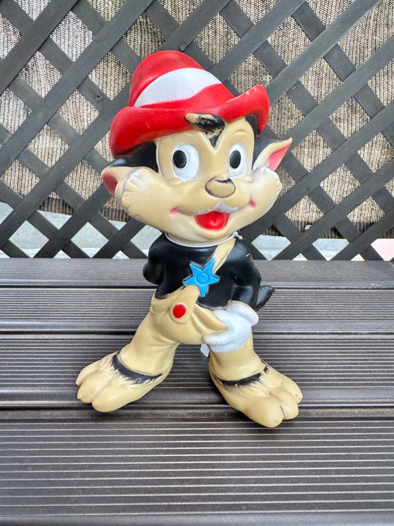 レドラプラスチック　リトルバットウルフ レア Ledraplastic Little Bad Wolf ラバードール - メルカリ