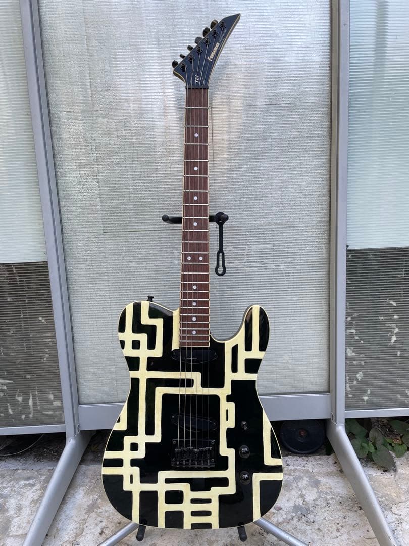 チ*う様 Fernandes フェルナンデス TEJ 布袋寅泰モデル G柄 BO