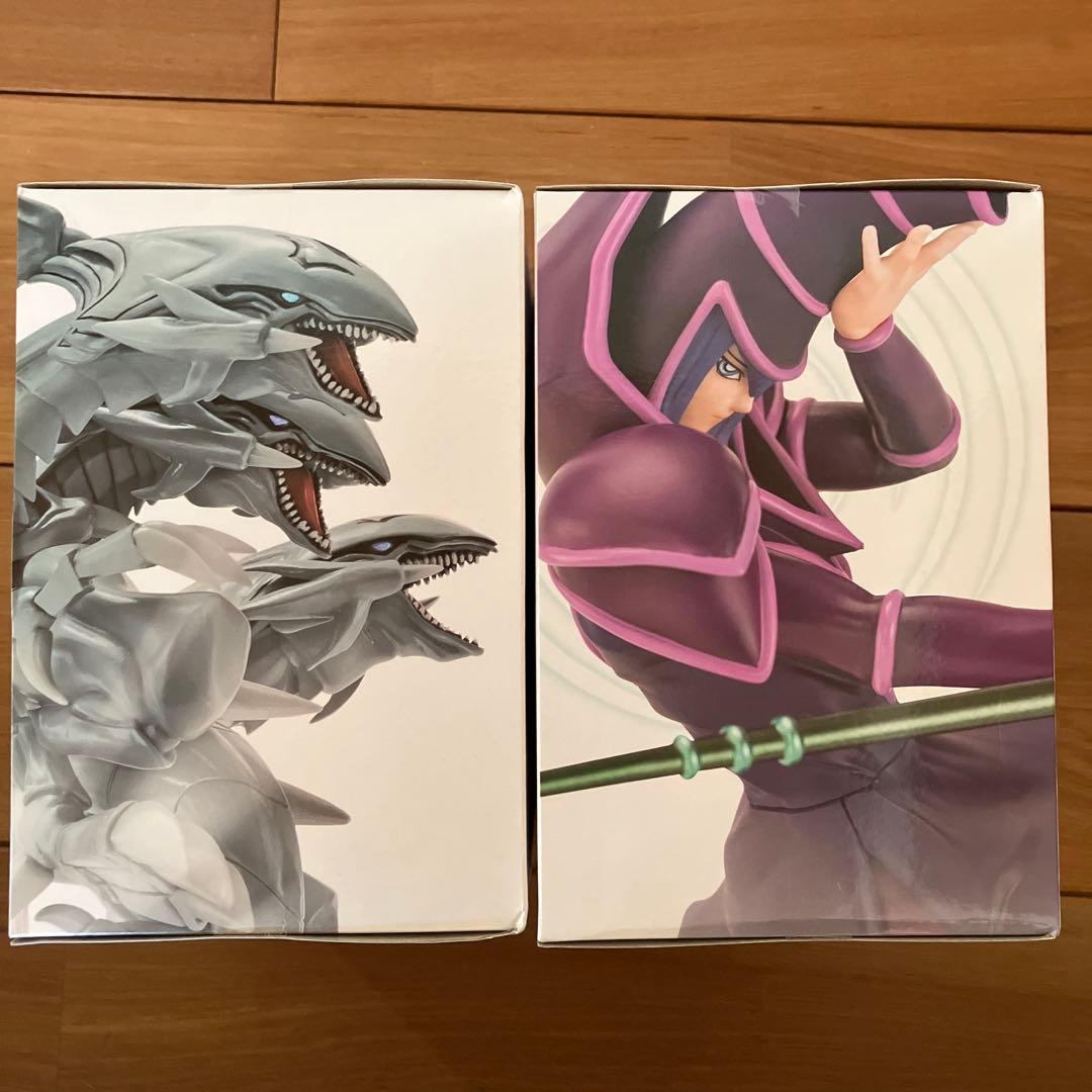 遊戯王 Equal-Arts ブラック・マジシャン 青眼の究極竜フィギュア