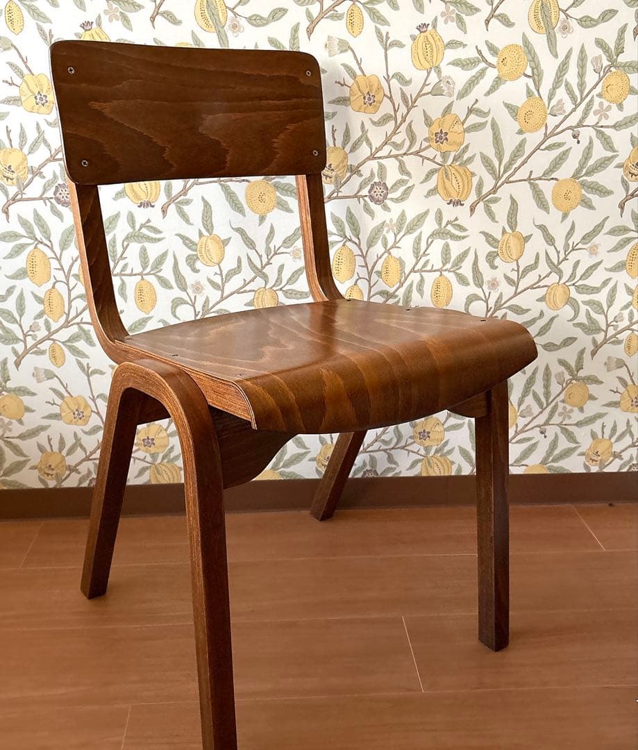 イギリス　スクールチェア　学校　椅子　木製　チェア　ビンテージ　アンティーク