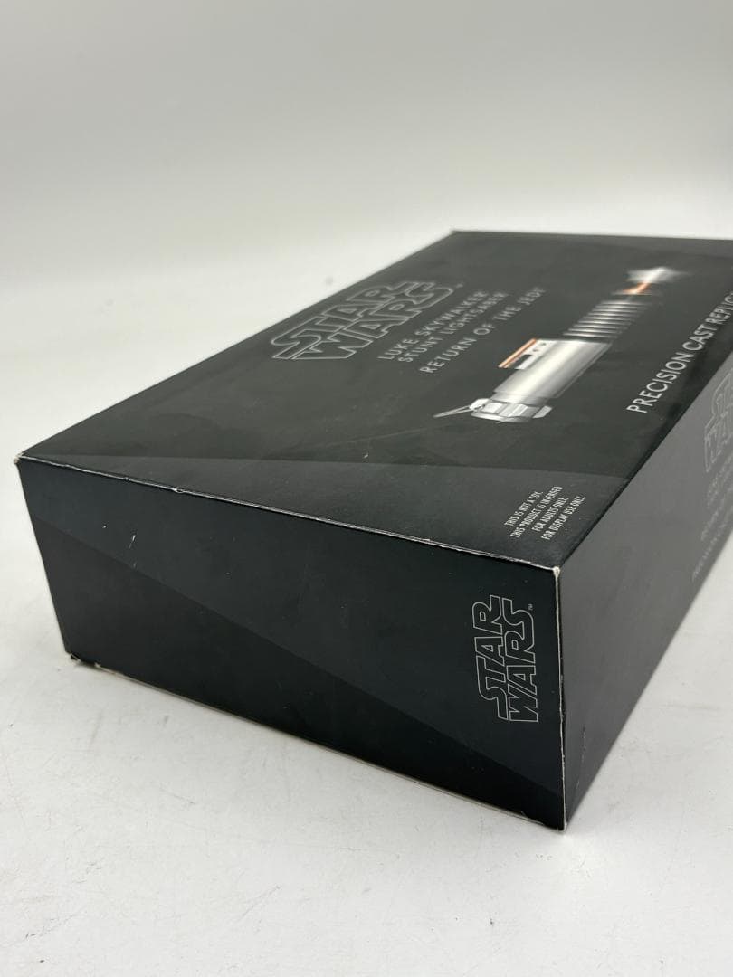 eFX正規品】スターウォーズ ルーク スタントライトセーバー 1/1 精密