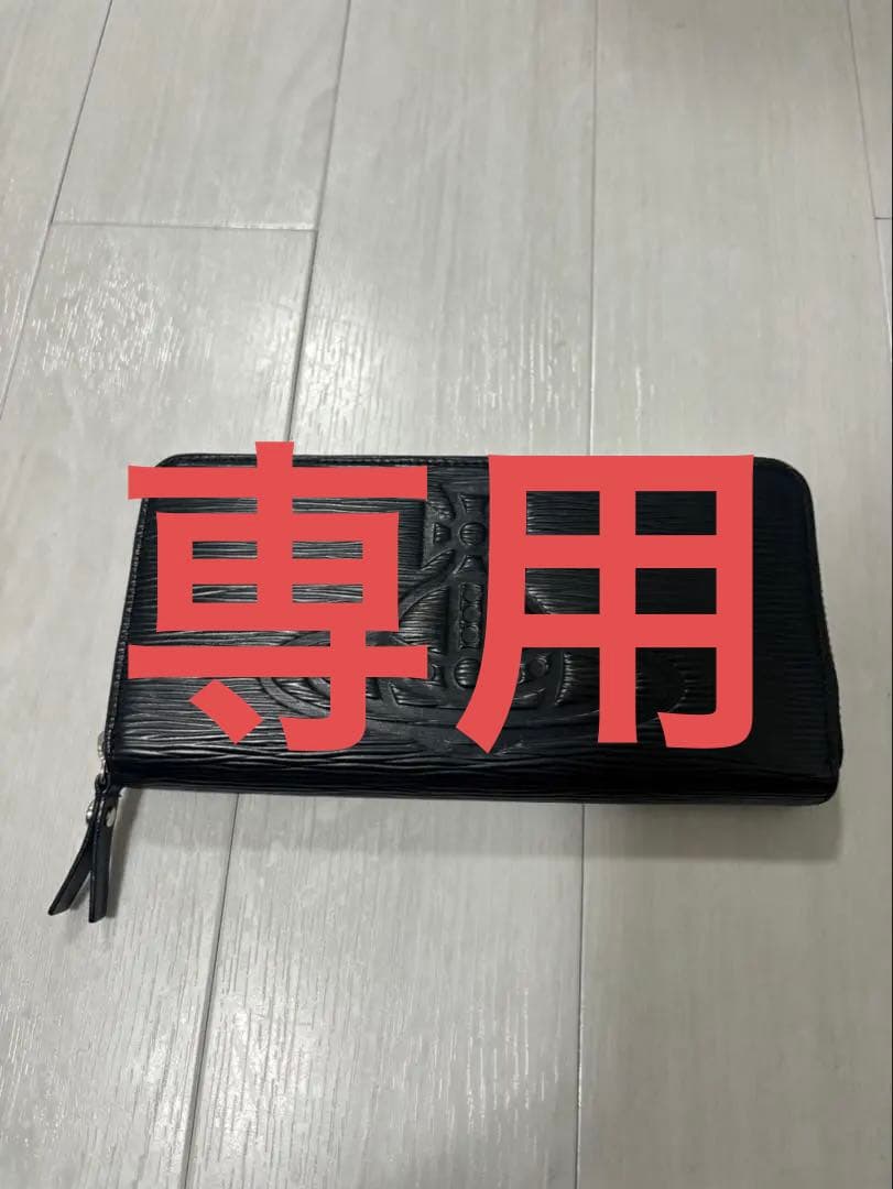 Vivienne Westwood ヴィヴィアンウエストウッド 長財布