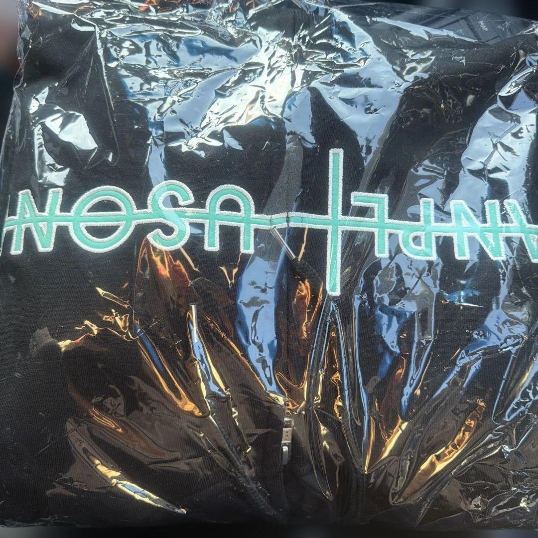 G-DRAGON 'FAM' MEETING ジップアップパーカー - メルカリ