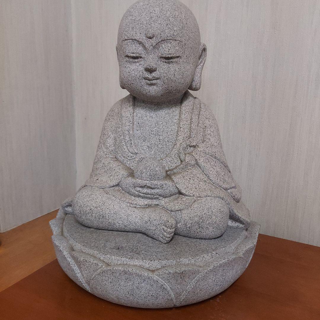 花崗岩製 仏像 蓮の台座付き 約30cm石匠 小林道明作品