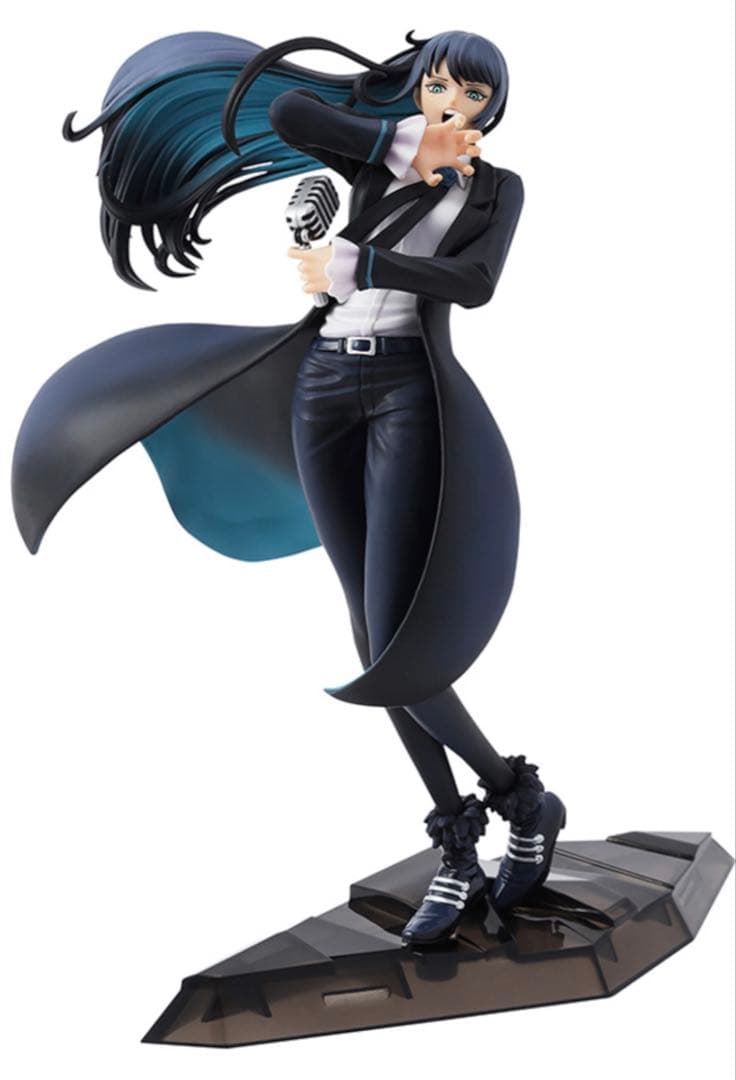 ワンピース　Ado×oda アド ONE PIECEフィギュア Amazon.co.jp: Ado x Oda ワールドコレクタブルフィギュア アド