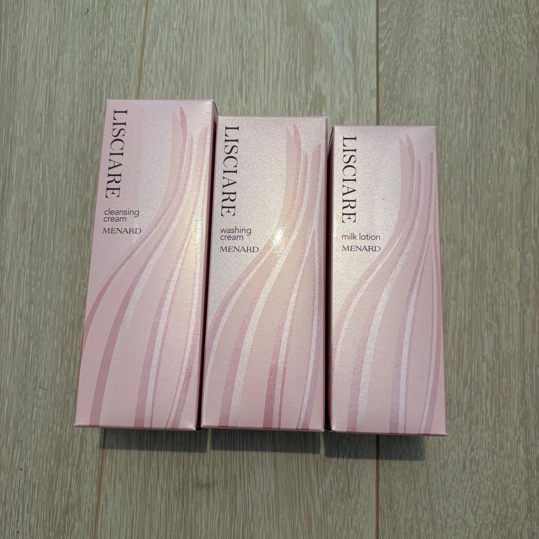 メナード　リシアル　クレンジングクリーム・洗顔・ミルクローションセット