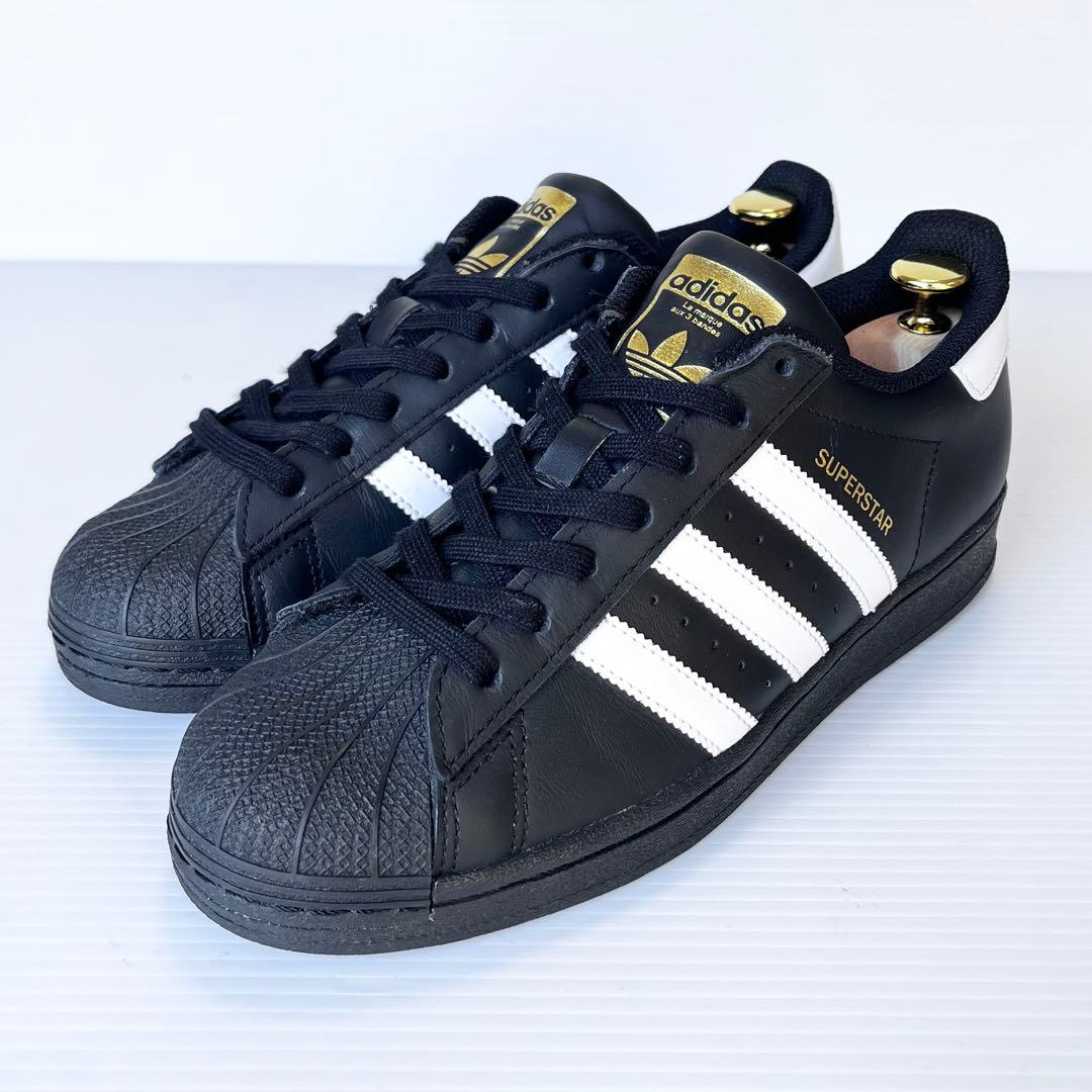 未使用級✨ アディダス スーパースター スニーカー　25cm 黒 4959