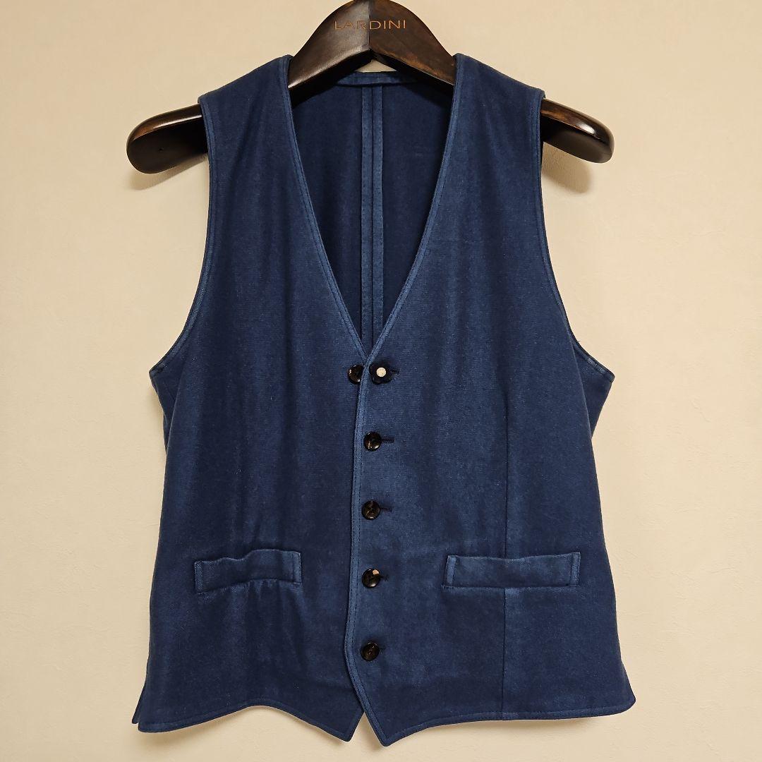 【新品に近い】ラルディーニ　秋冬ジレ　カシミア100%　S44　定価約9万円