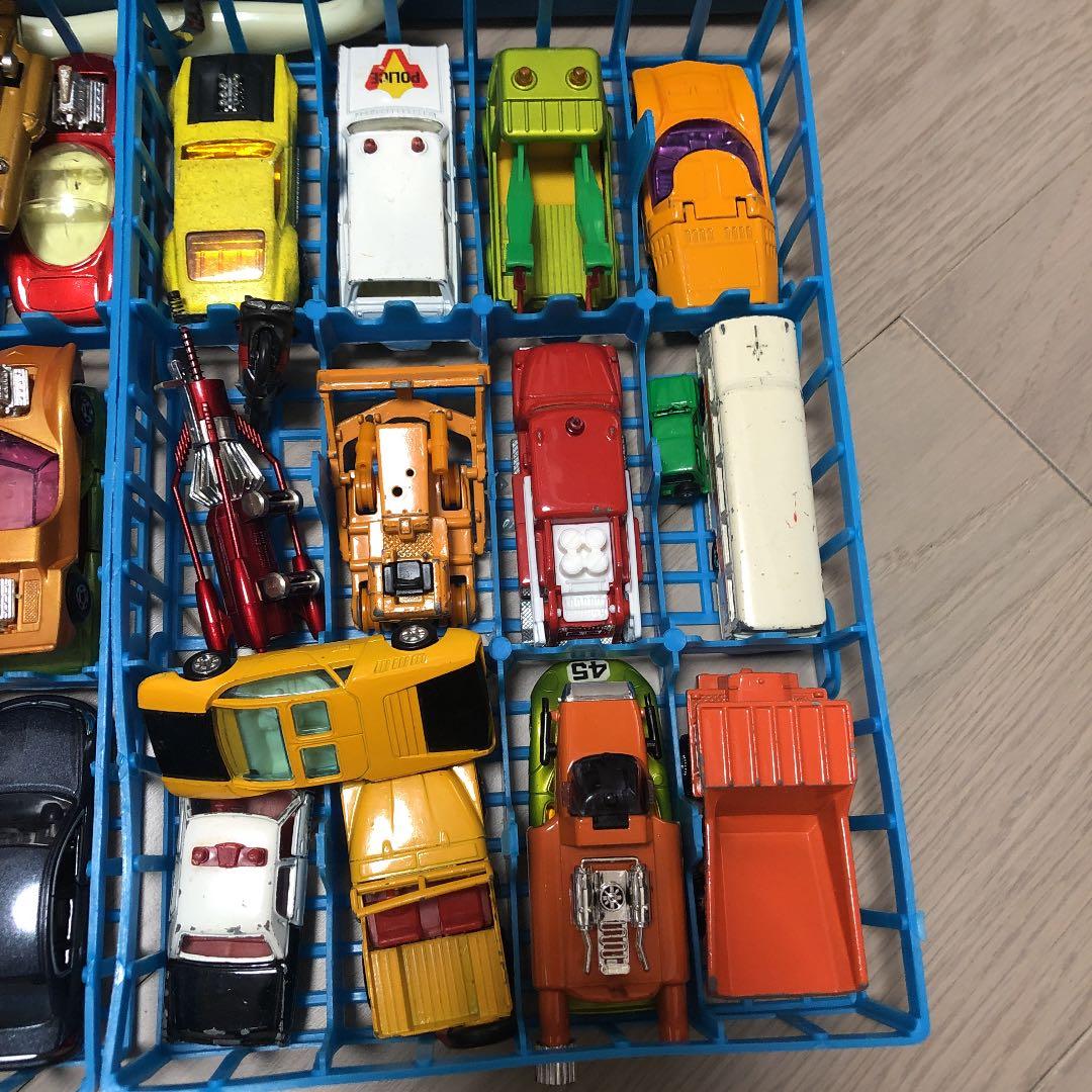トミカ まとめ売り 希少 ミニカー 大量 ケースごと可 コレクション