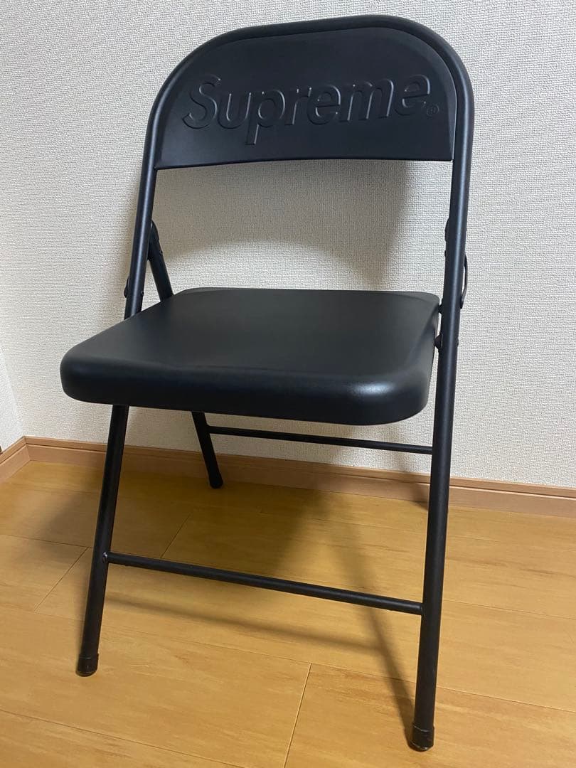 フ*ン様 Supreme 折りたたみ椅子 ブラック