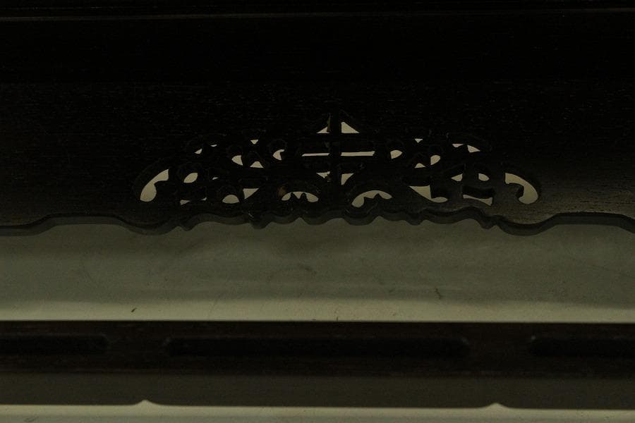 唐木 紫檀 刻装飾 四方 香炉台 重厚 64.5cm×42.5cm(LC394)