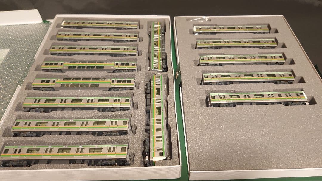 橋*道様 KATO　E233系3000番台　上野東京ライン