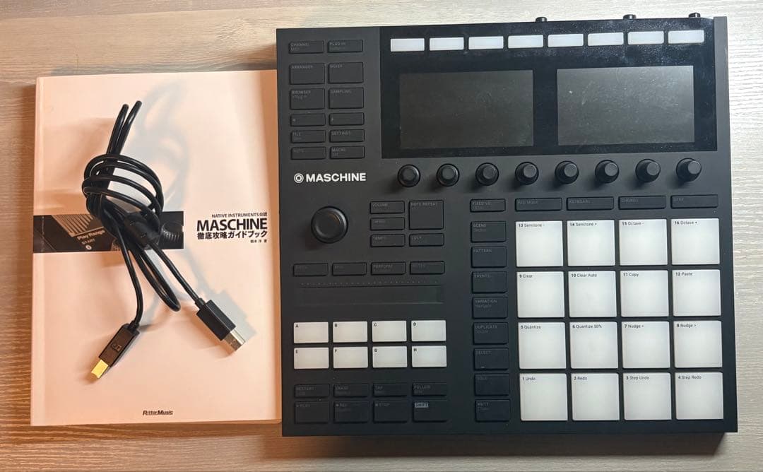 Maschine mk3 本体　ガイドブック付き