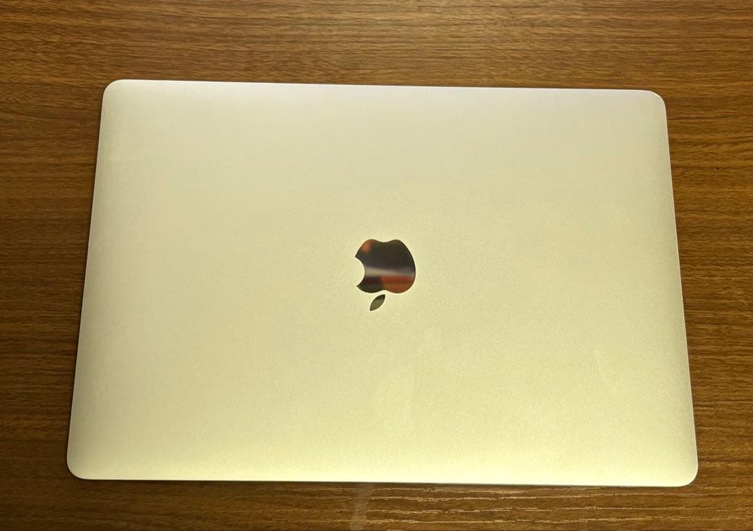 【JUNK】MacBook Air 13インチ2020 スペースシルバー