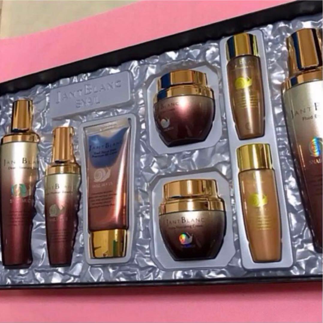 ⭐️凄すぎる❗️かたつむりスキンケアセット⭐️化粧水クリーム⭐️BBクリーム　弾力　ツヤ