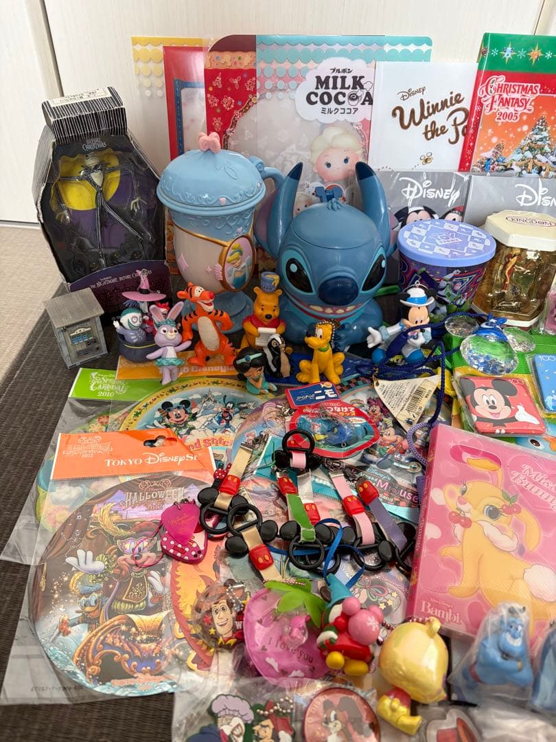 ディズニー 雑貨 まとめ売り 大量 - メルカリ