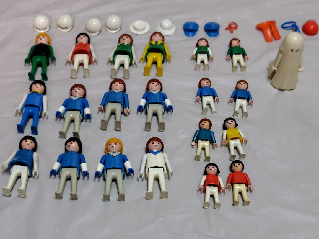 昭和レトロ プレイモービル ハウス、警備艇、キャンピングカー