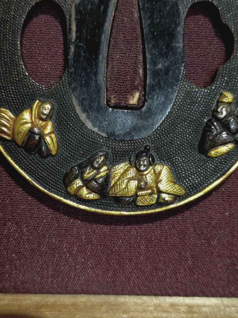 赤銅 魚子地 象嵌 人物 鍔 武者 僧侶 金工 武具 刀装具 - メルカリ