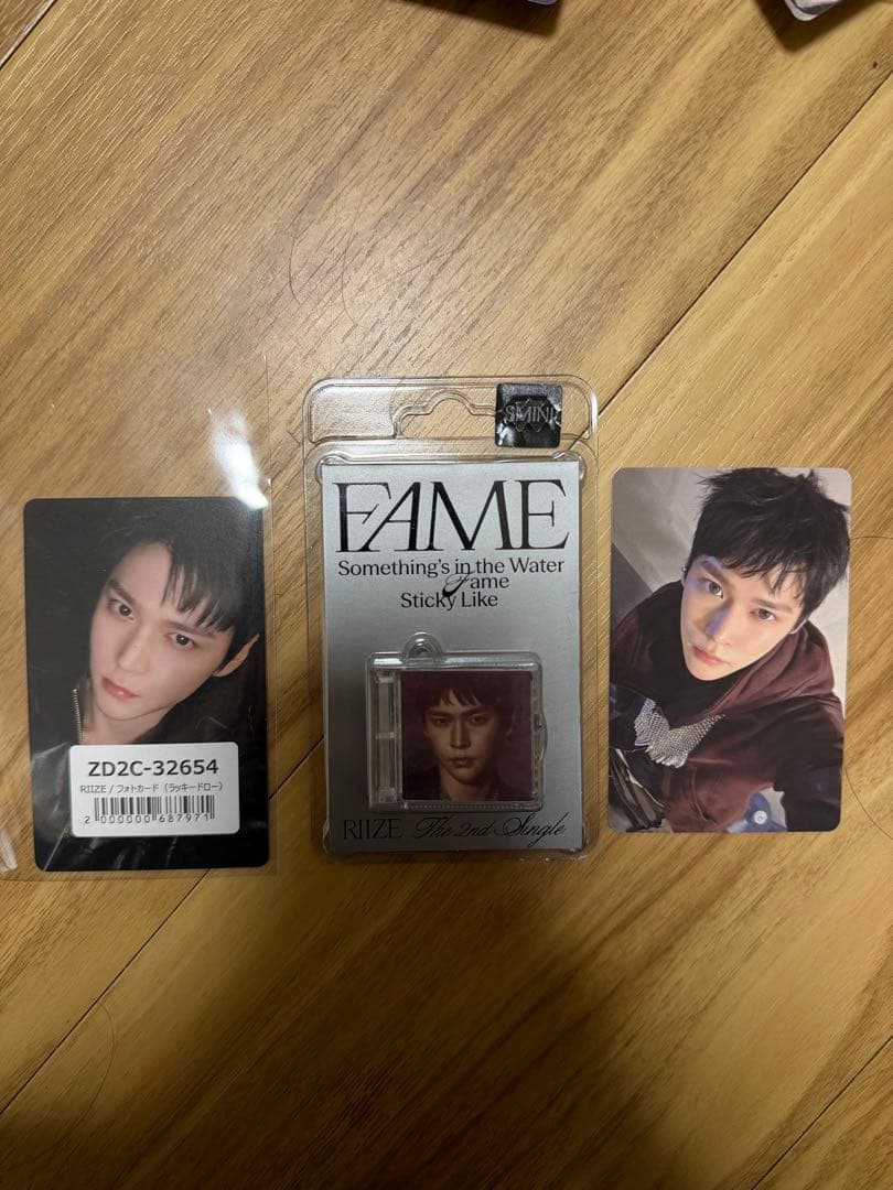 RIIZE ウンソク Fame Smini ユニバ ラキドロ トレカ スミニ - メルカリ