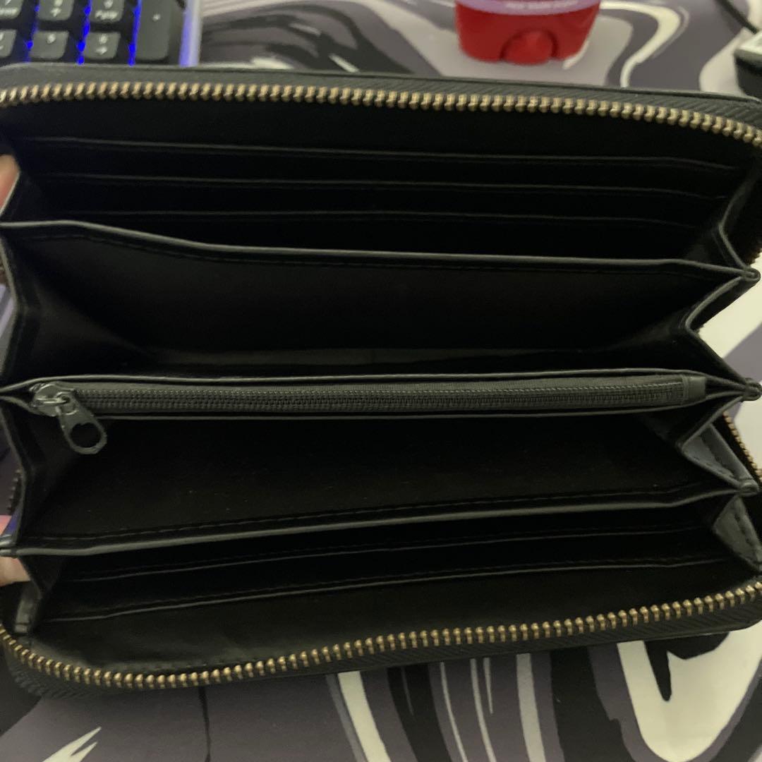 ニューヨーク・ヤンキース 長財布 ブラック/レッド - メルカリ