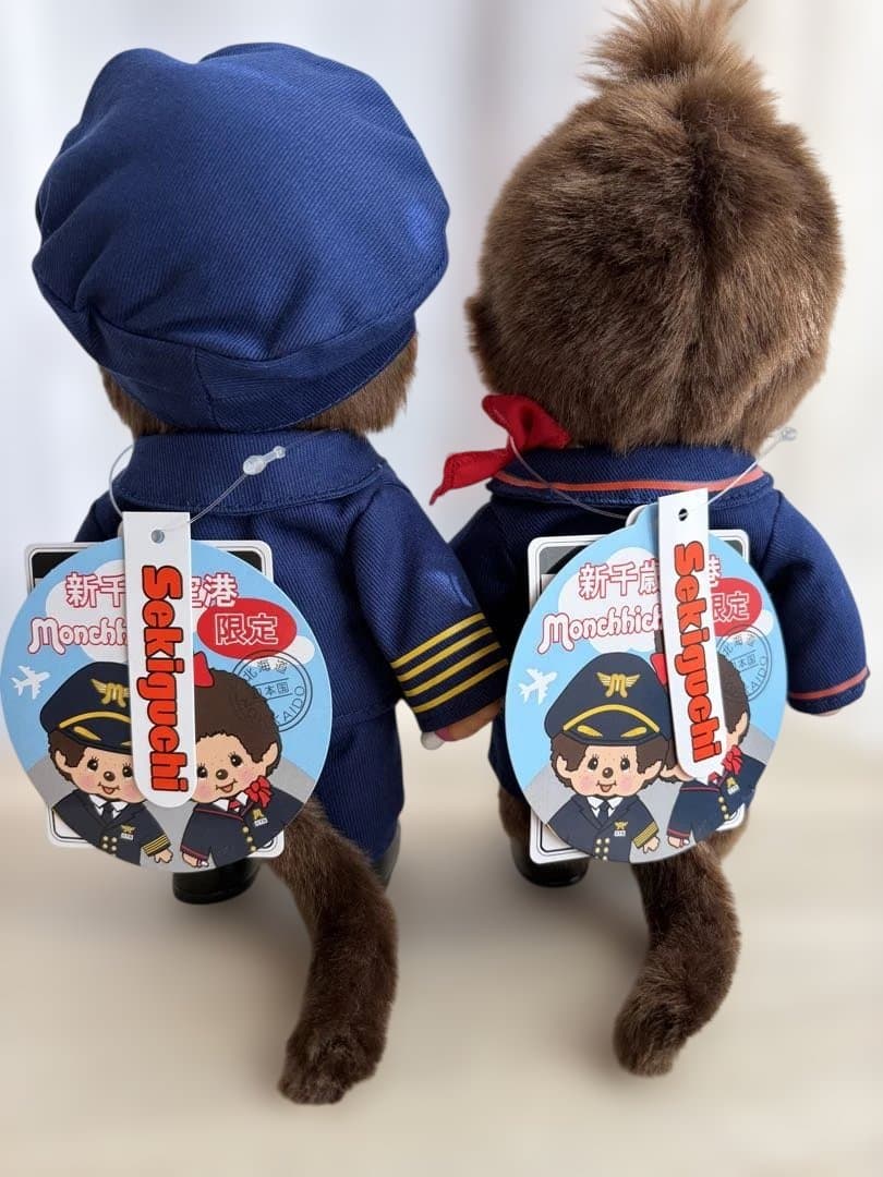 新千歳空港限定 モンチッチ パイロットと客室乗務員 - メルカリ