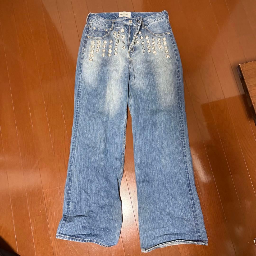 Beeden ハトメデニム