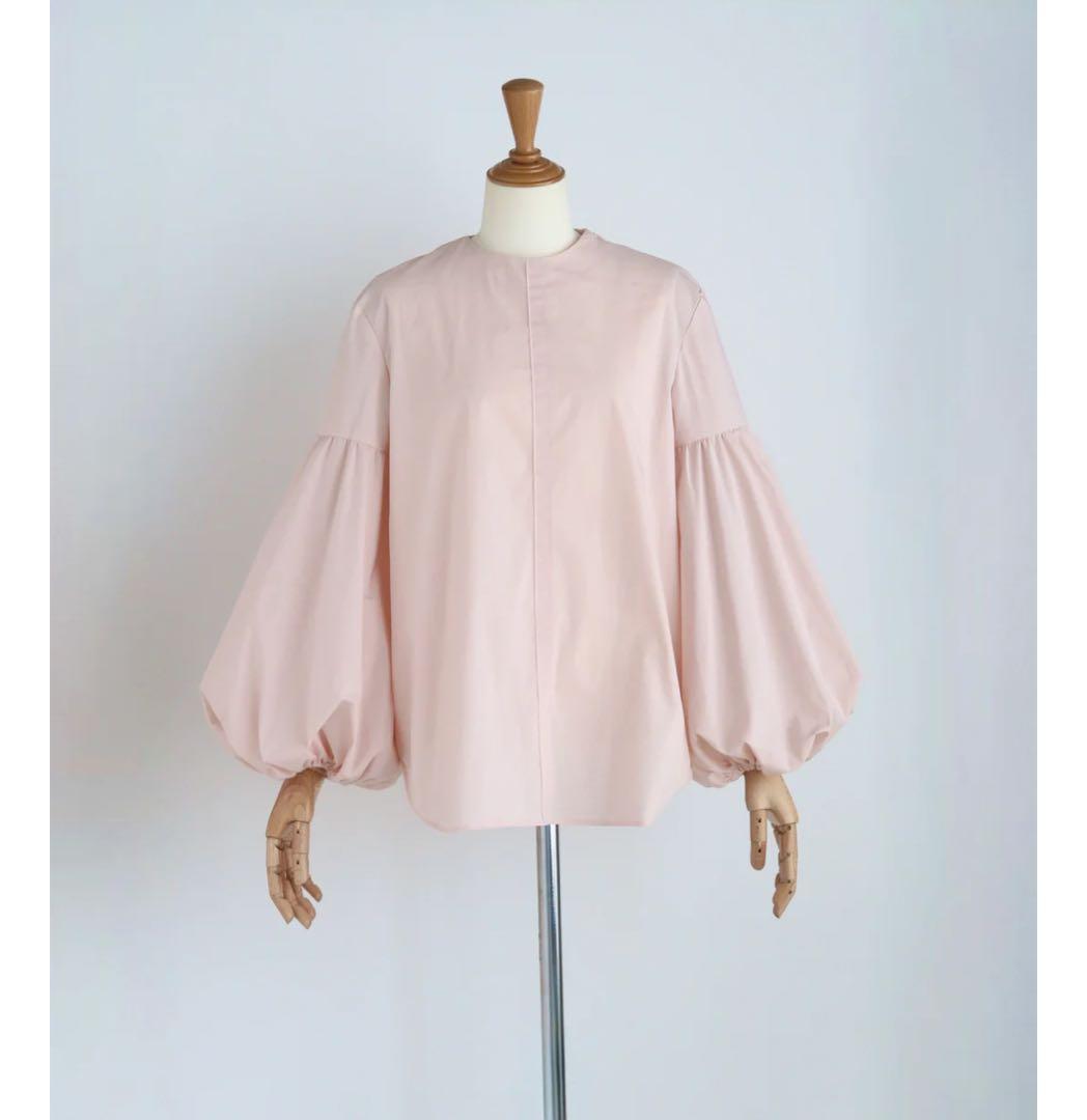 【新品未使用】ガーリッシュ　パプリカブラウス　ピンク
