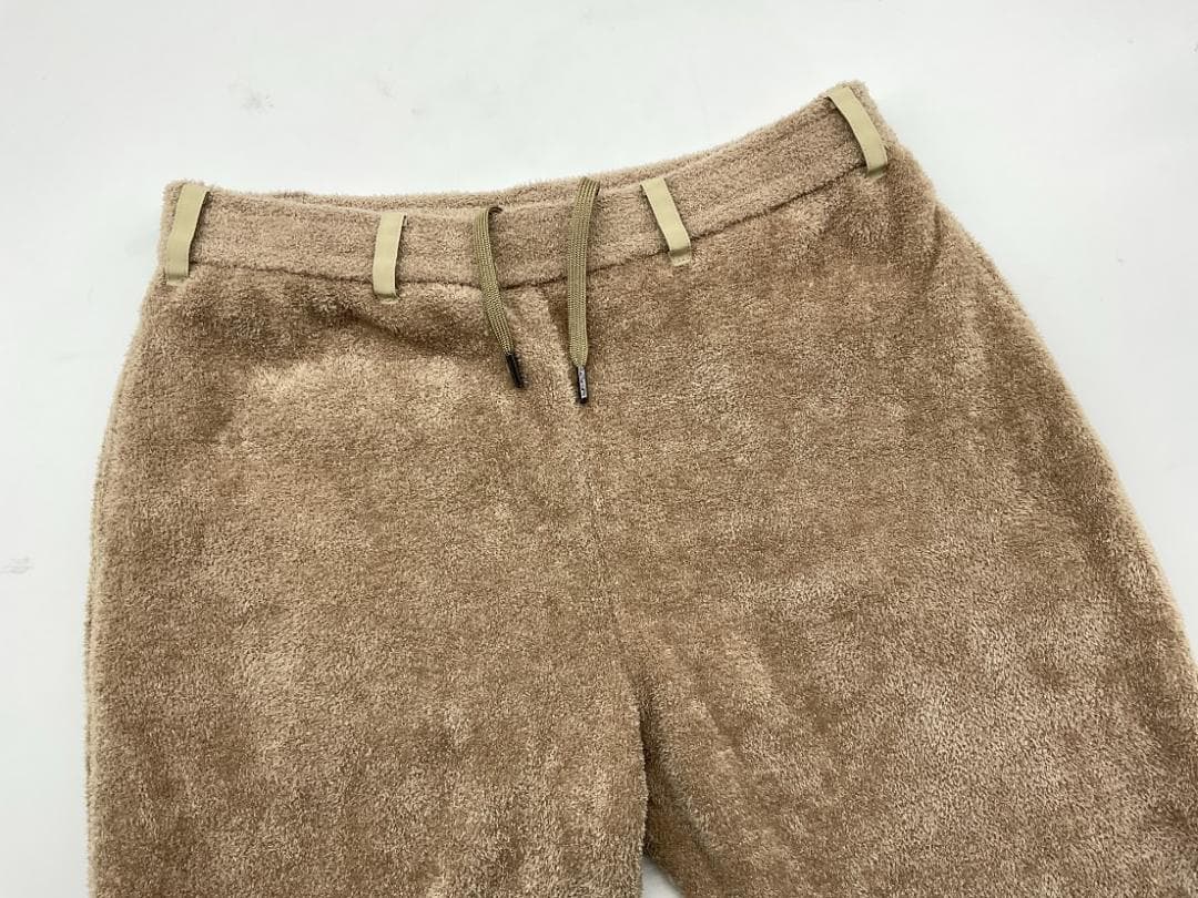 美品】1PIU1UGUALE3 GOLF×戸賀敬城 シャギー セットアップ