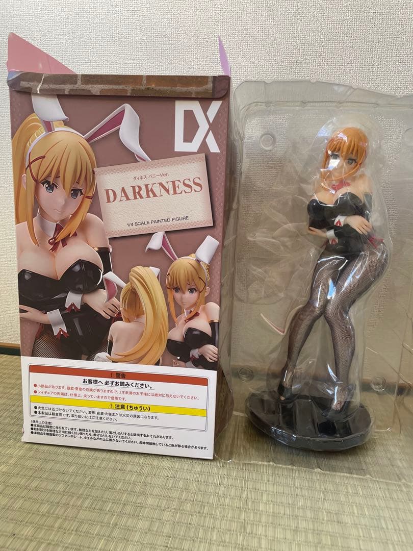 海外製　ダクネスバニーフィギュア　1/4