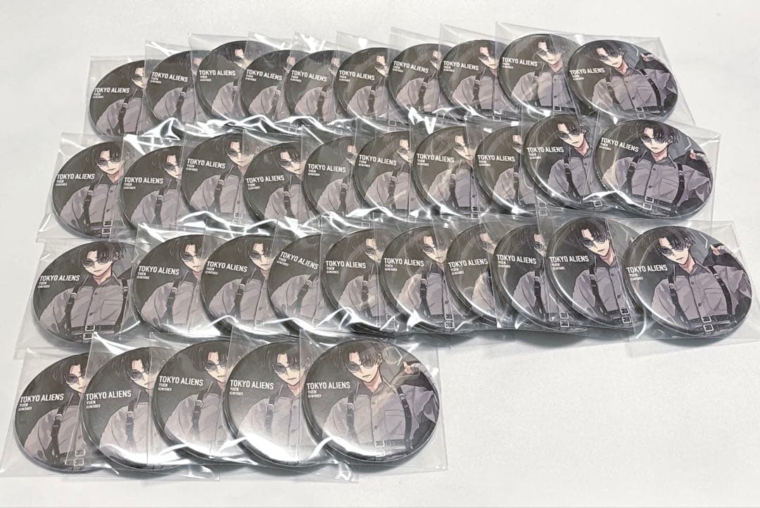 東京エイリアンズ　くじ　憂炎　缶バッジ 東京エイリアンズ 憂炎 明明 ビッグオーロラ缶バッジ - メルカリ