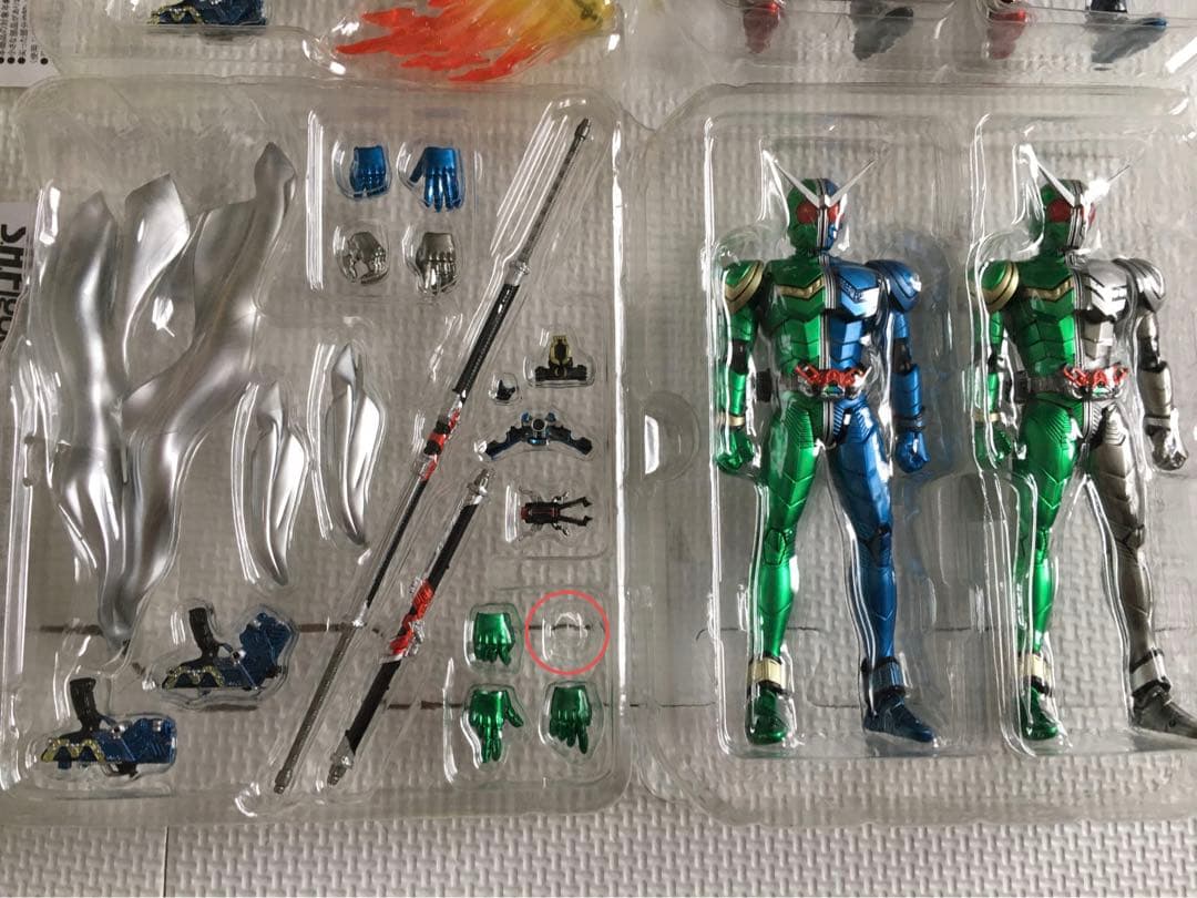 S.H.Figuarts 仮面ライダーW ＋魂ステージ　ガイヤメモリセット