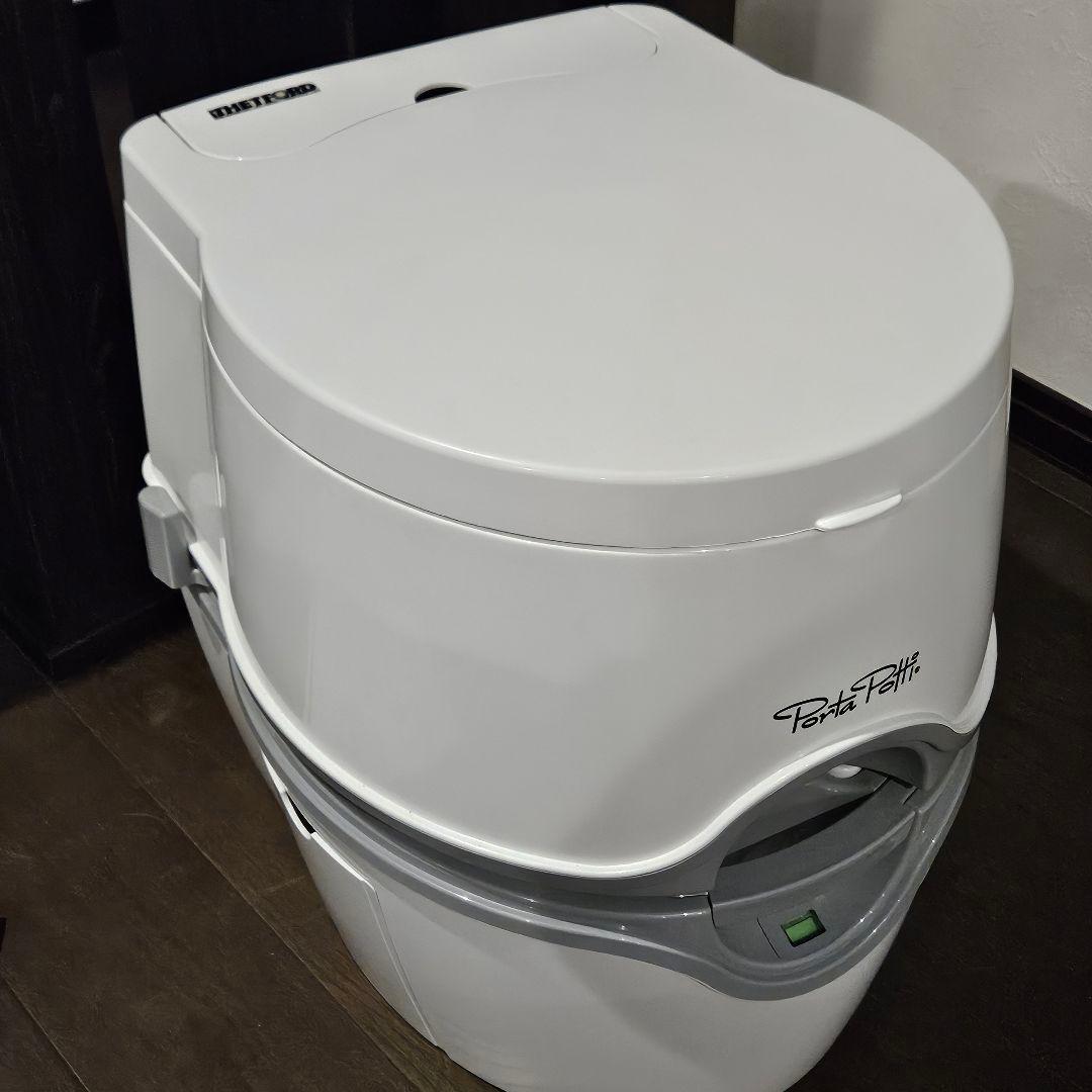 Porta Potti ポータブルトイレ　PPE002　リンス洗浄液つき　未使用