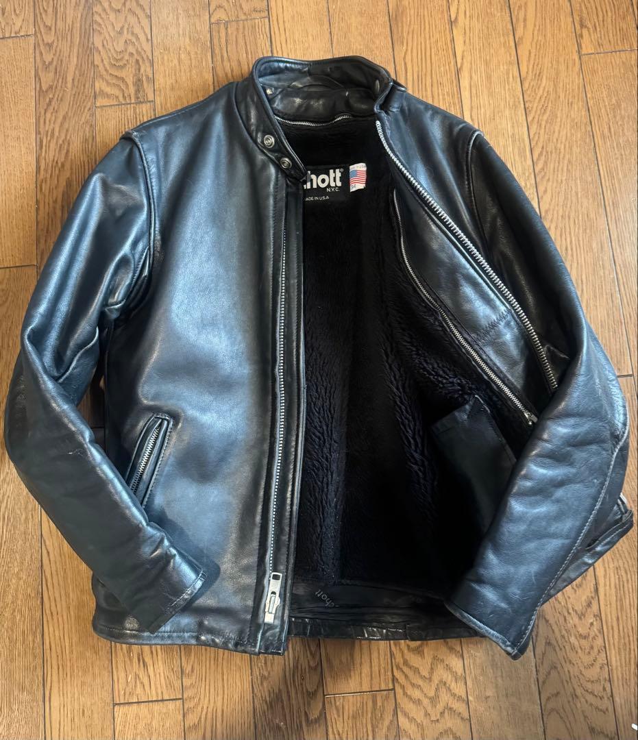 ＊ゆあもこ＊ Schott ブラックレザーライダースジャケット