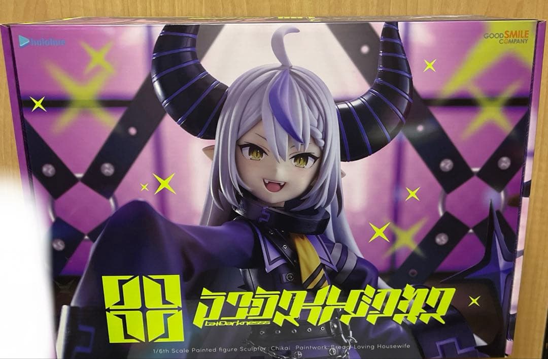 ラプラス・ダークネス フィギュア Amazon | ホロライブプロダクション ラプラス ダークネス 1/6スケール